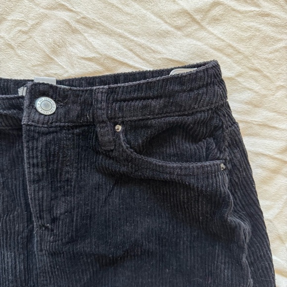 Classic Black Corduroy Skirt - Picture 5 of 8